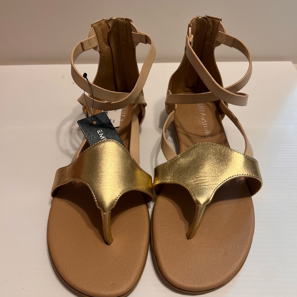 EMU AUSTRALIA Elegant Gold and Tan Sandals with Ankle Straps, sz 10